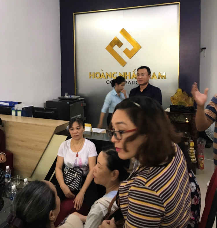 Bài 24 - Quảng Nam: Không nhận được sổ đỏ, 1000 người dân kiến nghị chuyển qua hình sự bai 24 quang nam khong nhan duoc so do 1000 nguoi dan kien nghi chuyen qua hinh su