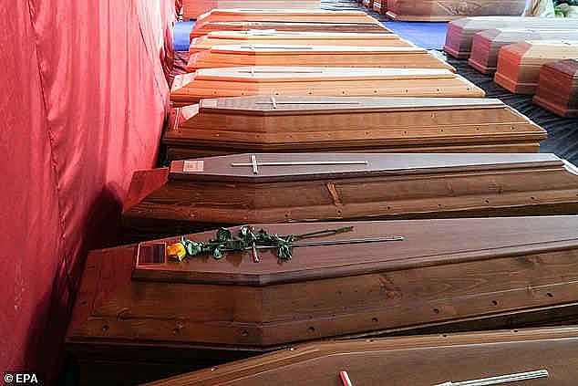 Italy thêm 766 nạn nhân tử vong, dịch vẫn chưa qua đỉnh