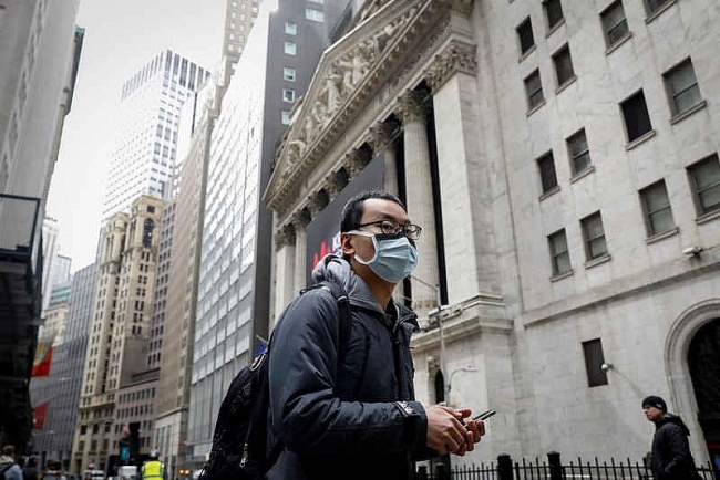 Mỹ sẽ trả phí điều trị cho bệnh nhân Covid-19 không có bảo hiểm y tế