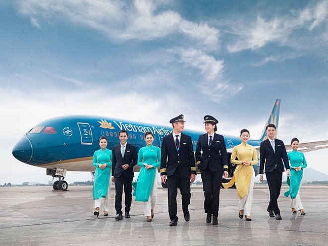 Đối mặt với khoản lỗ 20.000 tỷ, Vietnam Airlines liêu xiêu mùa COVID-19