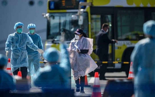 500 người mắc Covid-19/ngày, Nhật đối mặt nguy cơ khẩn cấp toàn quốc