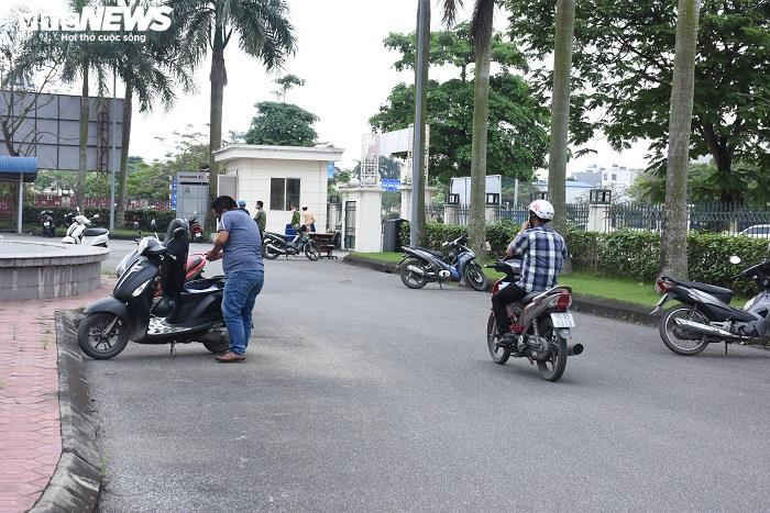 Hải Phòng đột ngột dừng kiểm soát xe tải trước 'giờ G' - 8