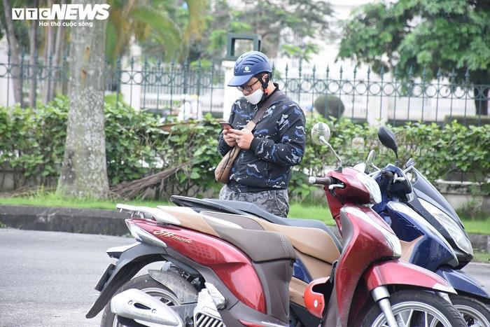 Hải Phòng đột ngột dừng kiểm soát xe tải trước 'giờ G' - 18