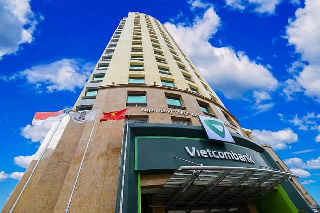 Vietcombank giảm lãi suất tiền vay đợt 2 cho khách hàng bị ảnh hưởng bởi dịch