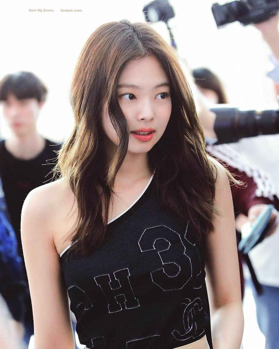 3 kiểu đồ giúp Jennie - Lia so vai trần 'một chín một mười' - Ảnh 1 3 kiểu đồ giúp Jennie - Lia so vai trần 'một chín một mười' - Ảnh 1