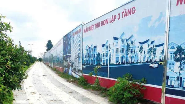 Đình chỉ sinh hoạt đảng 3 lãnh đạo liên quan vụ bán 43ha "đất vàng"