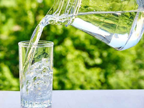 Chuyên gia cảnh báo kiểu uống nước gây ngộ độc, nhiều người tưởng tốt mà vô tư làm theo - Ảnh 1 Chuyên gia cảnh báo kiểu uống nước gây ngộ độc, nhiều người tưởng tốt mà vô tư làm theo - Ảnh 1