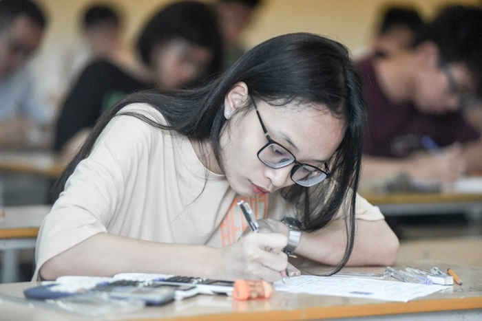 ĐH Kinh tế quốc dân bỏ thi riêng, dùng kết quả thi tốt nghiệp THPT để xét tuyển - 1