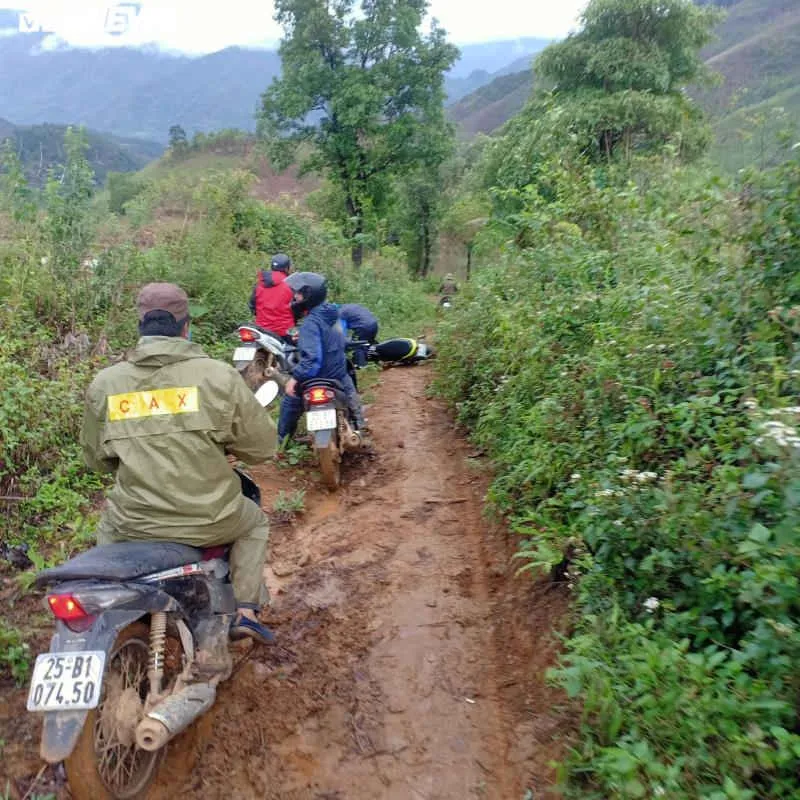 Ông nội tôi bảo chưa từng thấy trận mưa đá nào hãi hùng như thế - 3