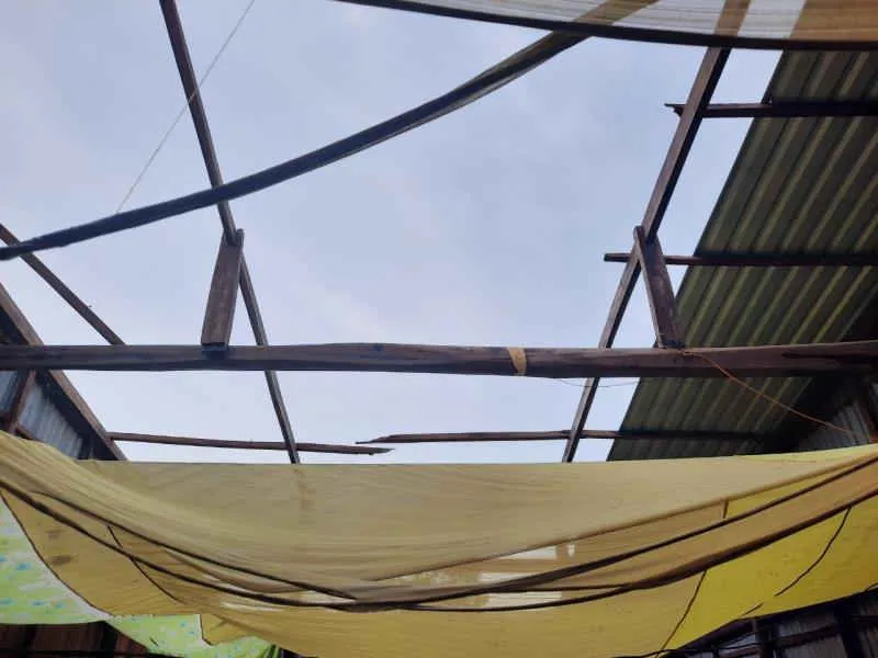 Lốc xo&aacute;y khiến 37 căn nh&agrave; ở Ki&ecirc;n Giang bị sập v&agrave; tốc m&aacute;i - 5