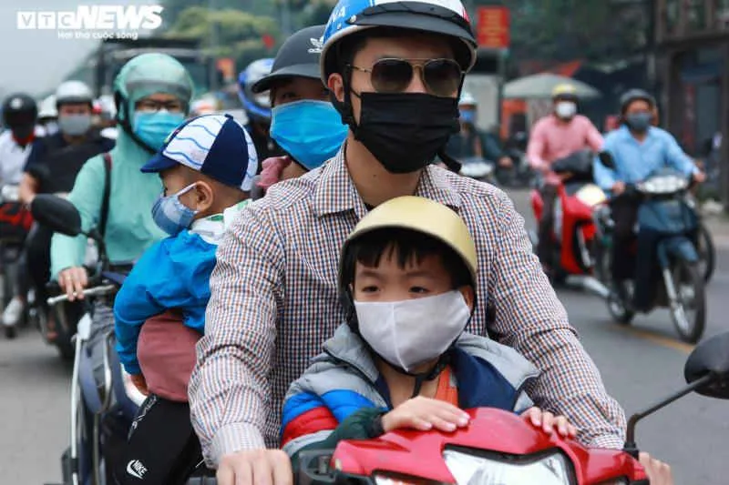 Vạn người ùn ùn về quê nghỉ lễ, quốc lộ 1A ùn ứ - 6