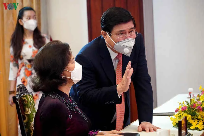 toàn cảnh lễ kỷ niệm 45 năm giải phóng miền nam, thống nhất đất nước hình 4 toan canh le ky niem 45 nam giai phong mien nam, thong nhat dat nuoc hinh 4