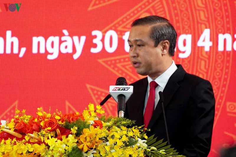 toàn cảnh lễ kỷ niệm 45 năm giải phóng miền nam, thống nhất đất nước hình 8 toan canh le ky niem 45 nam giai phong mien nam, thong nhat dat nuoc hinh 8