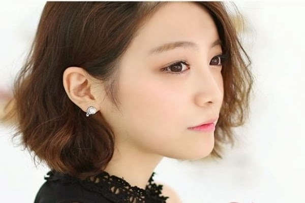 Chỉ cần xem đ&uacute;ng 3 điểm n&agrave;y c&oacute; thể biết đ&acirc;u l&agrave; người phụ nữ gi&agrave;u sang hay ngh&egrave;o h&egrave;n - Ảnh 1