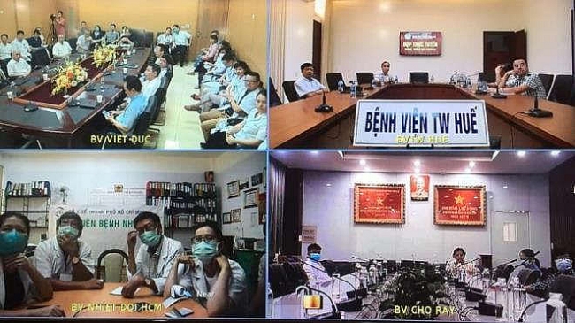 Bệnh nhân COVID-19 thứ  19 qua cơn nguy kịch, có thể tự ăn uống