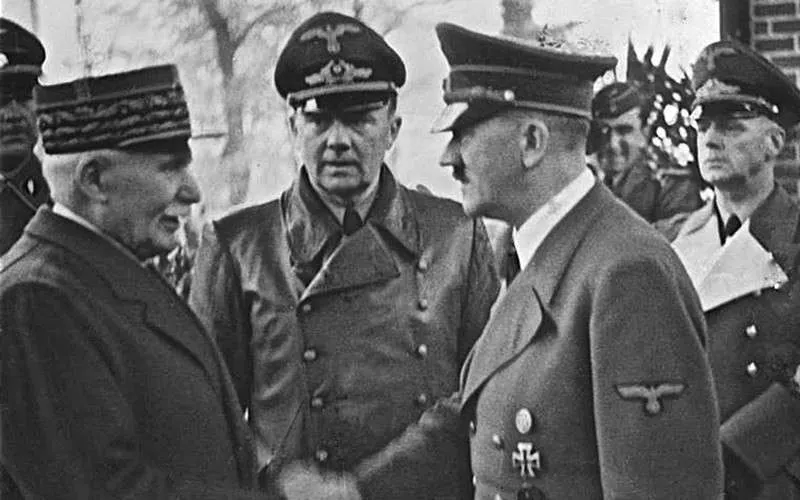 quan phap da ung ho va chong pha lien xo trong the chien 2 ra sao? hinh 2