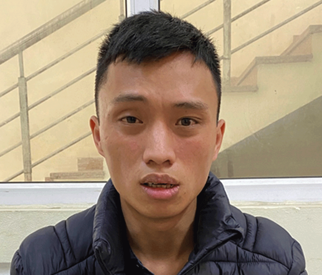 Đối tượng Qu&aacute;ch Văn Nam