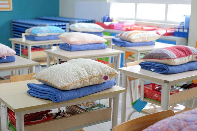 Học sinh được nhận 'lì xì đặc biệt' trong ngày đầu trở lại trường - 9