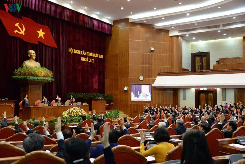 Ngày làm việc thứ hai Hội nghị Trung ương 12