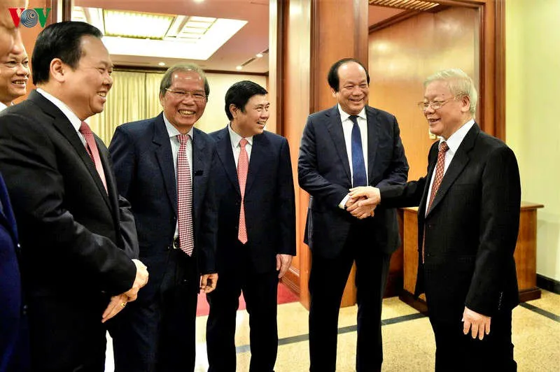 anh: toan canh phien be mac hoi nghi trung uong 12 hinh 10