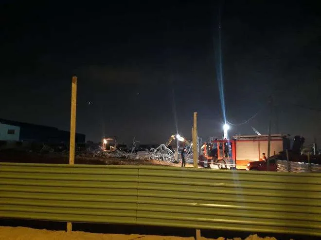 Sập tường công trình ở Đồng Nai: Danh tính 10 công nhân thiệt mạng - 1