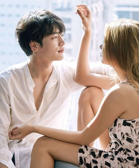 Sống qu&aacute; nội t&acirc;m, 3 con gi&aacute;p dễ sa ng&atilde; t&igrave;nh cảm, c&oacute; nguy cơ ngoại t&igrave;nh l&agrave;m h&ocirc;n nh&acirc;n tan vỡ - Ảnh 3