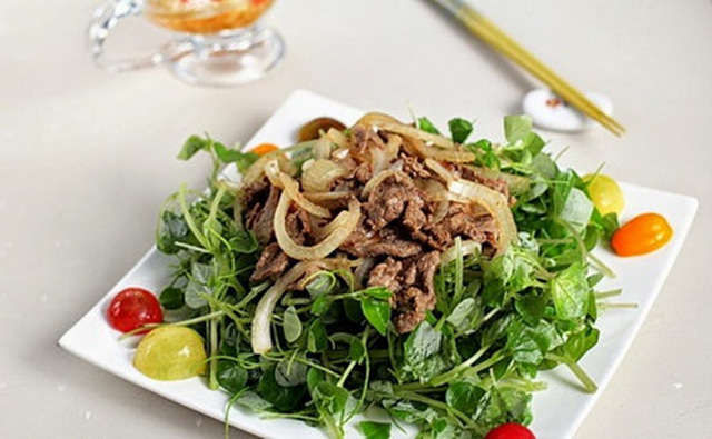 Lo&agrave;i rau được cho l&agrave; thần dược nhưng ở Việt Nam lại cho gia s&uacute;c ăn - Ảnh 3