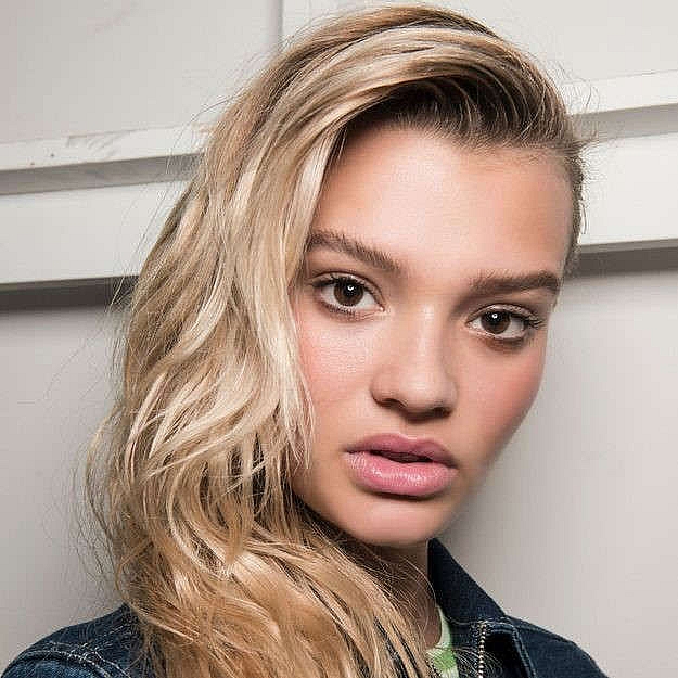 5 thói quen tưởng vô hại song lại khiến mái tóc trở nên xấu xí