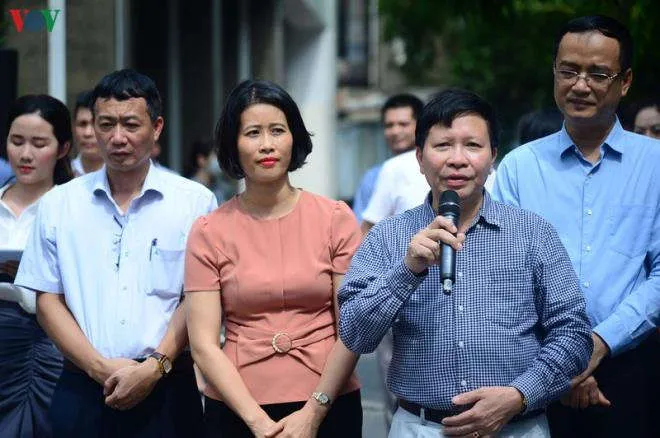 VOV phối hợp với CenGroup mở cây 'ATM gạo yêu thương'