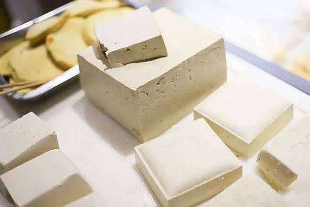 3 loại đậu phụ người tinh ý sẽ chẳng bao giờ mua, người bán hàng sẽ không ăn nó