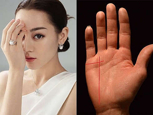 Tướng bàn tay phụ nữ là tuyệt sắc giai nhân, sinh ra trong phú quý, cả đời sống giàu sang