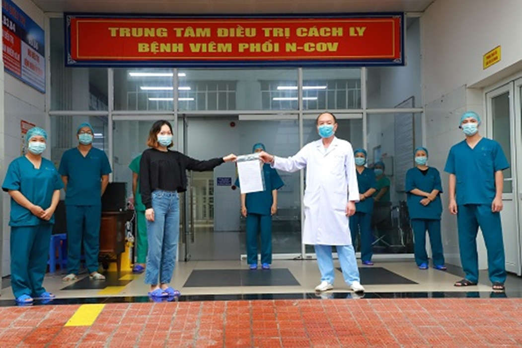 Bệnh nhân COVID-19 cuối cùng ở Quảng Ninh được công bố khỏi bệnh - 1