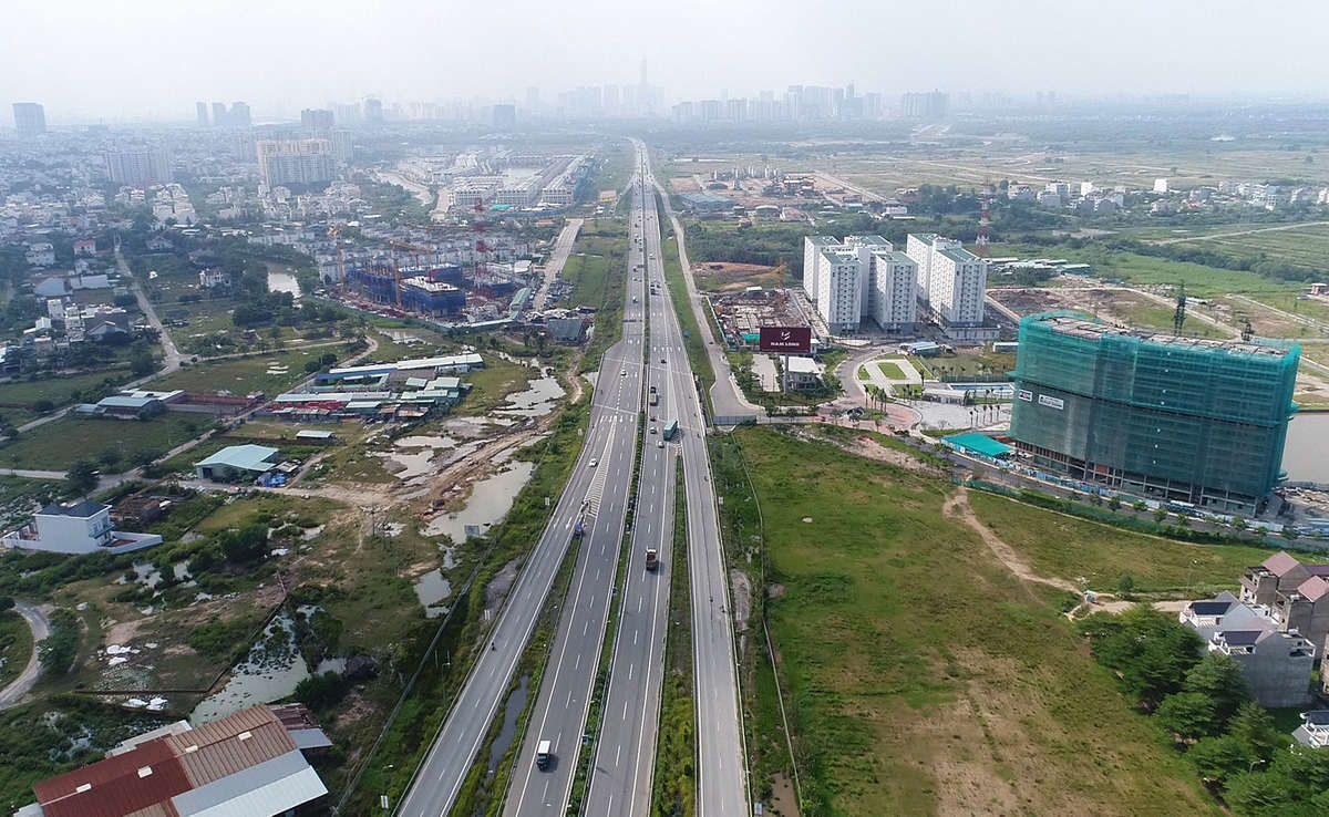 Khu Đông thành phố được đầu tư hạ tầng mạnh nhất so với các khu vực khác. Hàng loạt dự án hạ tầng lớn đã và đang được hình thành tại đây. Ảnh: Bảo Chương