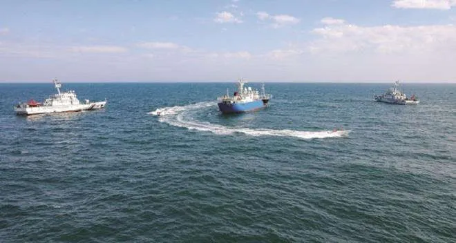 Phó tư lệnh Cảnh sát biển: Ngư dân Việt Nam đang được bảo vệ đúng pháp luật - 1