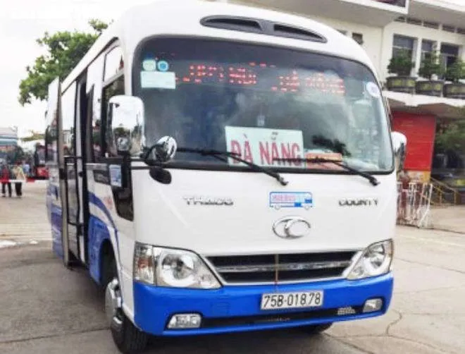 Xe chở khách trá hình ‘bóp chết’ xe buýt Huế-Đà Nẵng, tài xế gửi đơn cầu cứu - 2