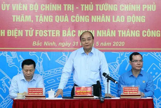 Thủ tướng: Đảm bảo công nhân 'đi sớm về khuya, không bị đe dọa tính mạng' - 2