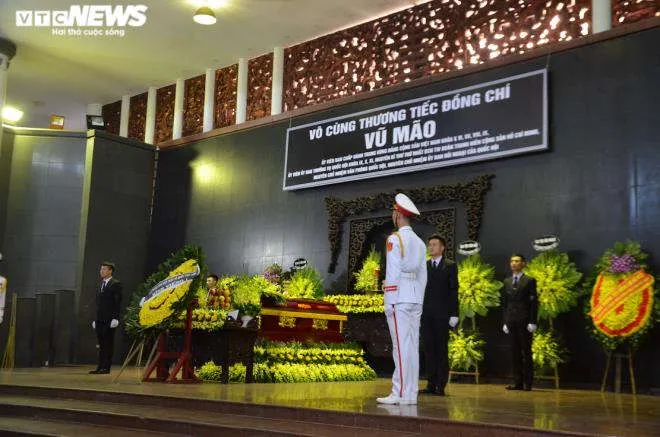 Ảnh: Lãnh đạo Đảng, Nhà nước viếng nguyên Chủ nhiệm Văn phòng Quốc hội Vũ Mão - 1