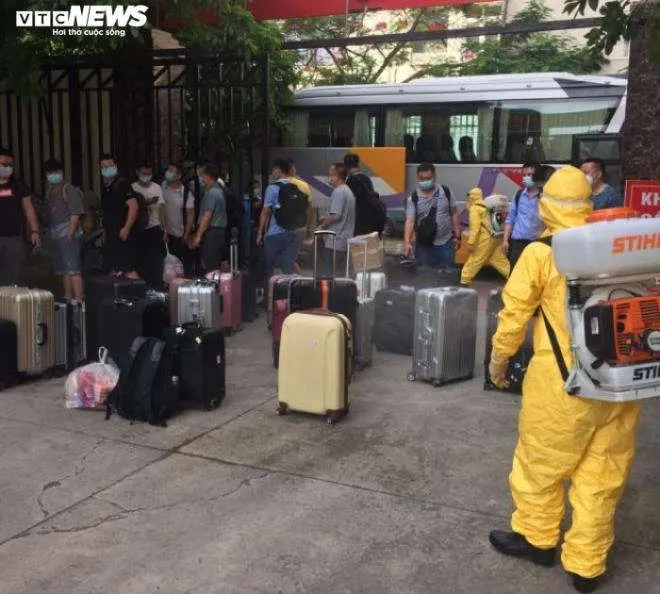 Cách ly 14 ngày chuyên gia Nhật Bản và thương nhân Trung Quốc sang mua vải thiều - 1