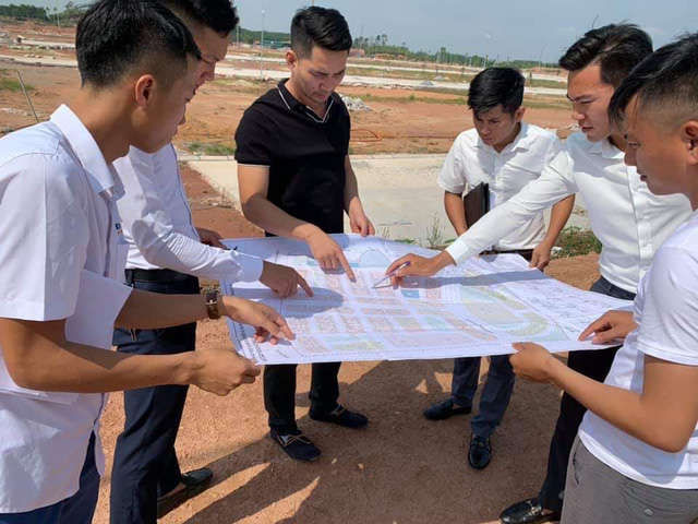 Giá đất thành phố này đã tăng phi mã khi hàng loạt “ông lớn” địa ốc đổ bộ - Ảnh 2. Giá đất thành phố này đã tăng phi mã khi hàng loạt “ông lớn” địa ốc đổ bộ - Ảnh 2.