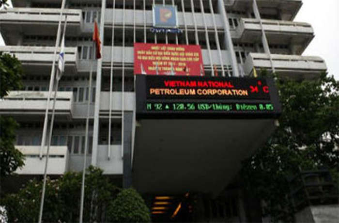 Lỗ gần 1.900 tỷ đồng, &ocirc;ng lớn xăng dầu &lsquo;xả&rsquo; cổ phiếu - 1