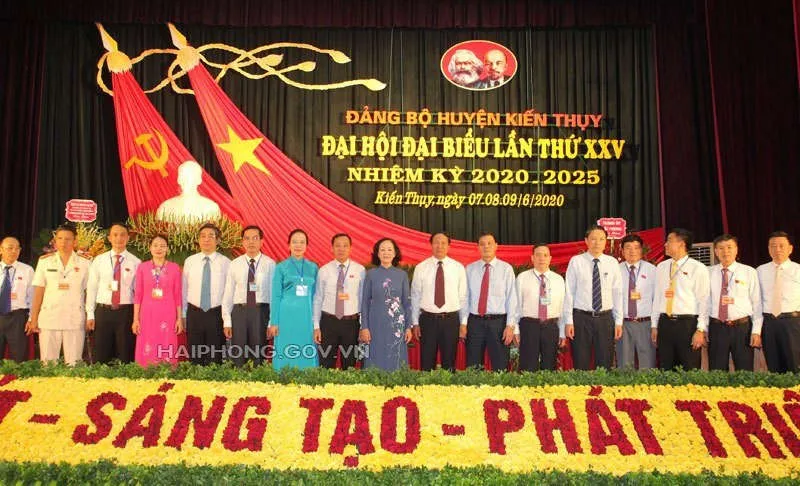 uy vien bct truong thi mai du dai hoi dang bo huyen kien thuy (hai phong)  ​ hinh 1