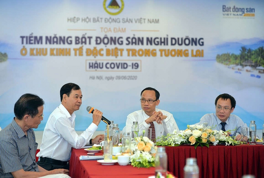 "Giá bất động sản nghỉ dưỡng ở Việt Nam rẻ hơn thế giới cả 10 lần"