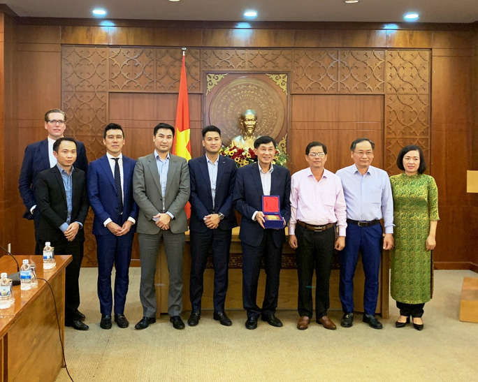 Đề nghị của nhà đầu tư sẽ được bàn thảo, thông qua Thường trực UBND tỉnh để có biên bản ghi nhớ”, ông Tuân cho hay.