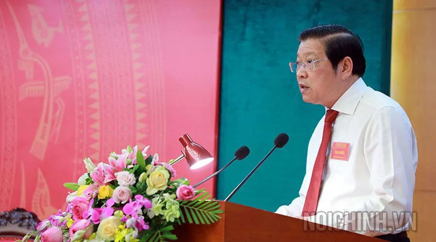 ong pham gia tuc lam bi thu dang uy co quan ban noi chinh trung uong hinh 2