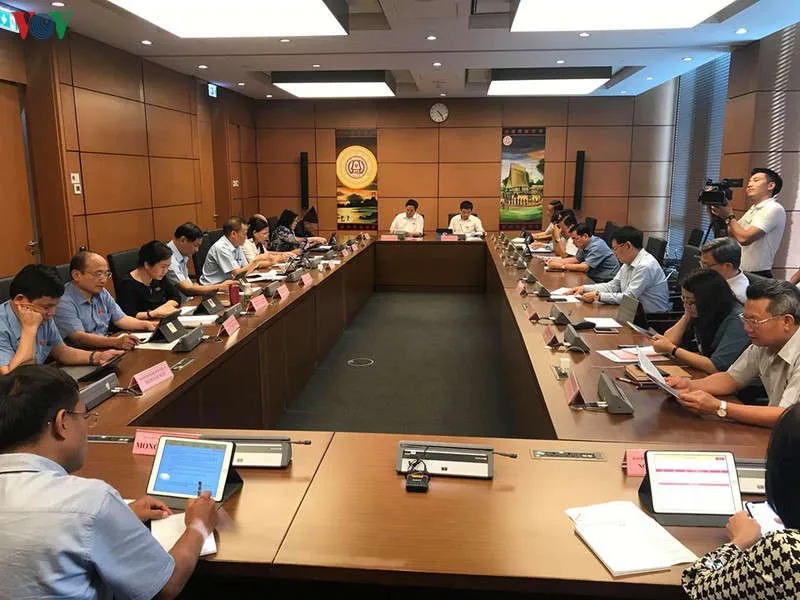 “Giật mình” an ninh nguồn nước sau sự cố nước sông Đà nhiễm dầu