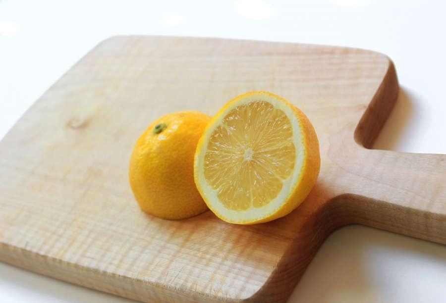 Mách bạn mẹo cực hay từ quả chanh ai không biết là sống phí cả đời, bỏ túi ngay - Ảnh 1 Mách bạn mẹo cực hay từ quả chanh ai không biết là sống phí cả đời, bỏ túi ngay - Ảnh 1