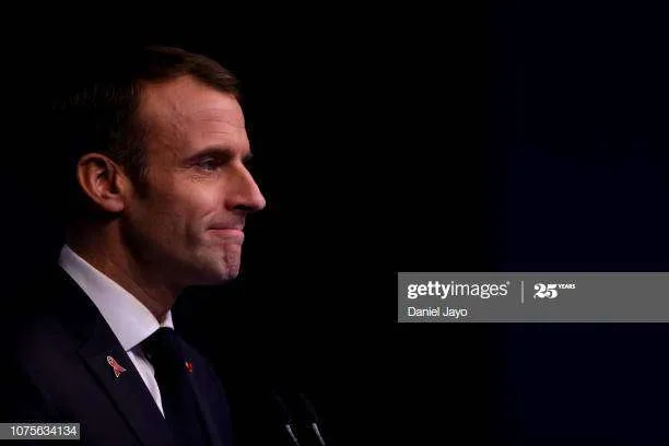 tong thong phap macron thuc hien chuyen cong du dau tien sau dai dich hinh 1