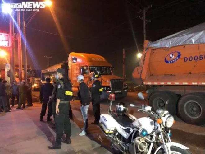 Tịch thu, bán đấu giá 727 tấn than đá liên quan đoàn xe 'vua' ở Đồng Nai