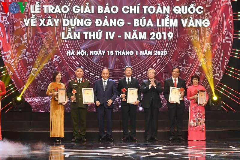 bao chi phai vao cuoc cung xay dung, chinh don dang hinh 1