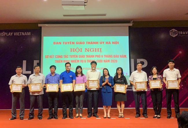 Mỗi người trẻ Thủ đô là một "tuyên truyền viên tích cực" trong phòng, chống dịch bệnh Covid-19